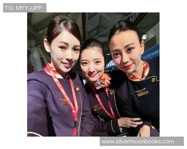 梅方与足球明星的爱情故事揭秘他的妻子背后的精彩人生 梅方与足球明星的爱情故事揭秘他的妻子背后的精彩人生