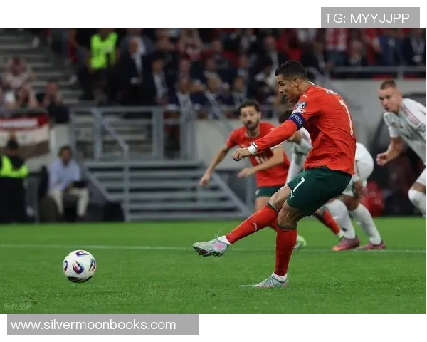 近期崛起的足球明星们如何在赛场上书写传奇与辉煌 近期崛起的足球明星们如何在赛场上书写传奇与辉煌