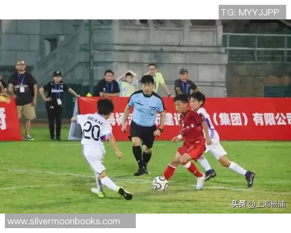 足球焦点:上海足球队的状态探讨 足球焦点:上海足球队的状态探讨